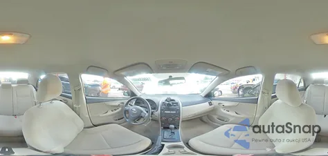 2013 Toyota Corolla Base z USA, uszkodzony, nr VIN 2T1BU4EE7DC935505